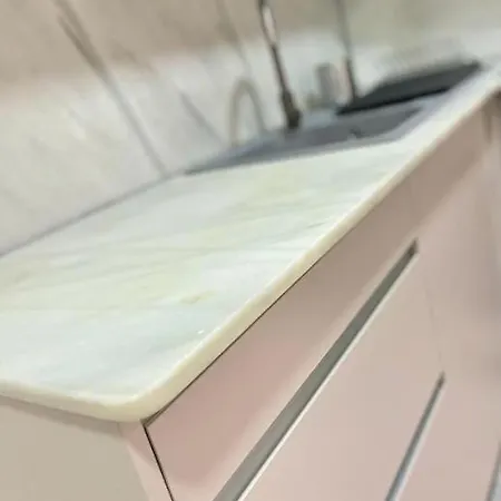 Apartament Fully Equipped In The Heart Of
